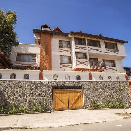 Apartamentos Los Quipus Кито Екстериор снимка